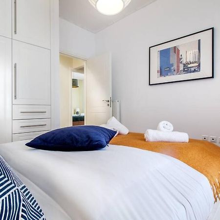 Spacious Apartment In Glyfada Close To The Sea アテネ エクステリア 写真